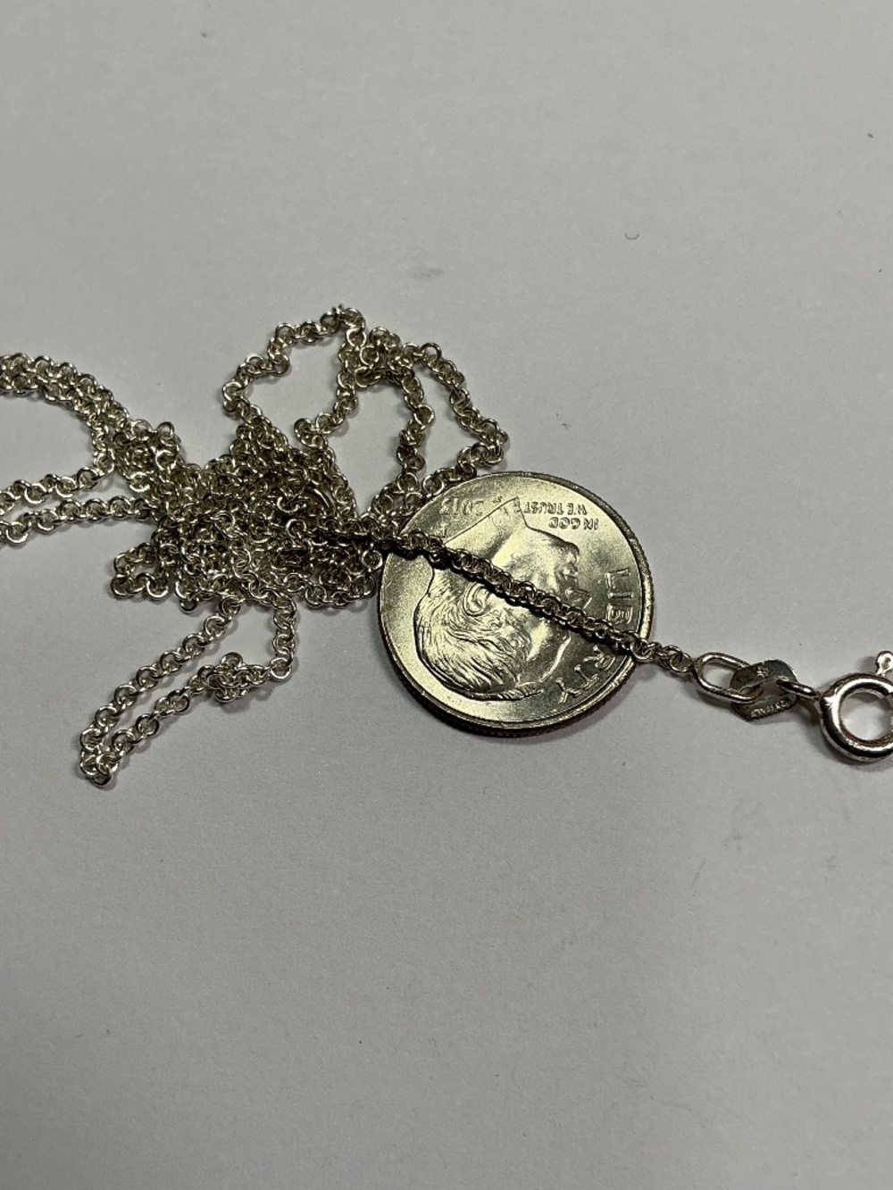 Sterling Silver Italian Heavier chain / Necklace. 18 inches long - Picture 4 of 6